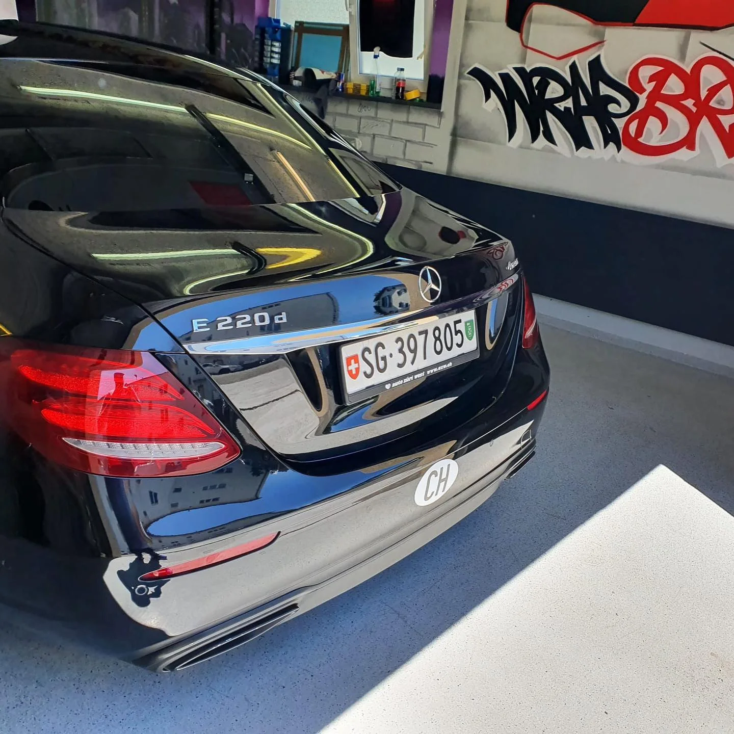 Mercedes-Benz E-Klasse, Chrome Delete