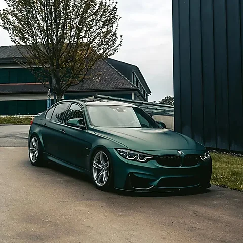 BMW M3 Competition (F80), Folierung von WrapBro's