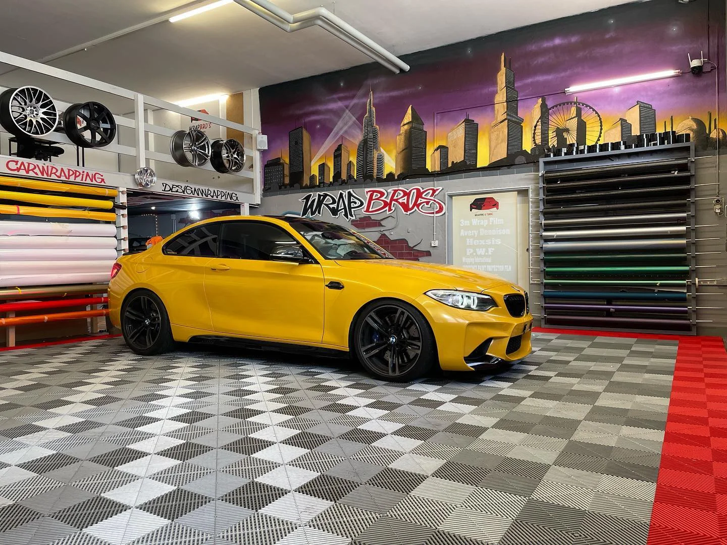 BMW M2, Folierung