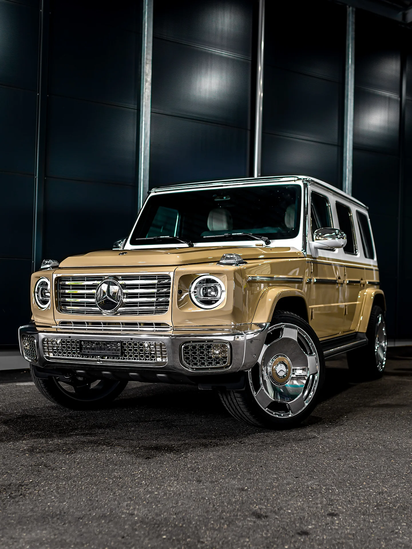Mercedes-Benz G-Klasse (2024) von WrapBro's foliert, Polarweiss
